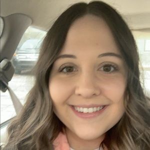 Meet your Posher, Alana